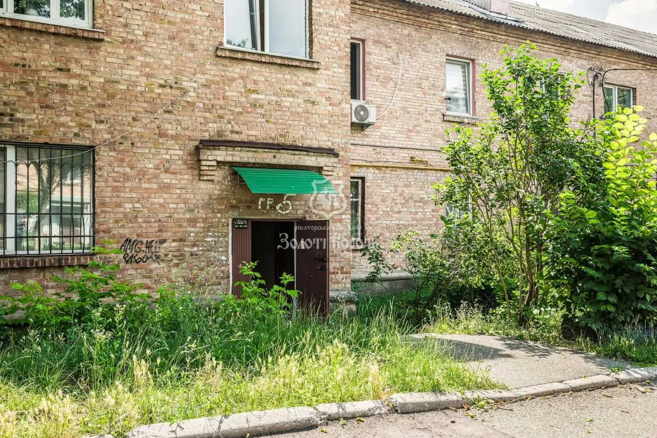 Фото Продаю 2-комнатную квартиру, 48.5 кв. м, Академіка Книшова ул. (Амурская)  Киев, цена: 80000 USD, код 6305
