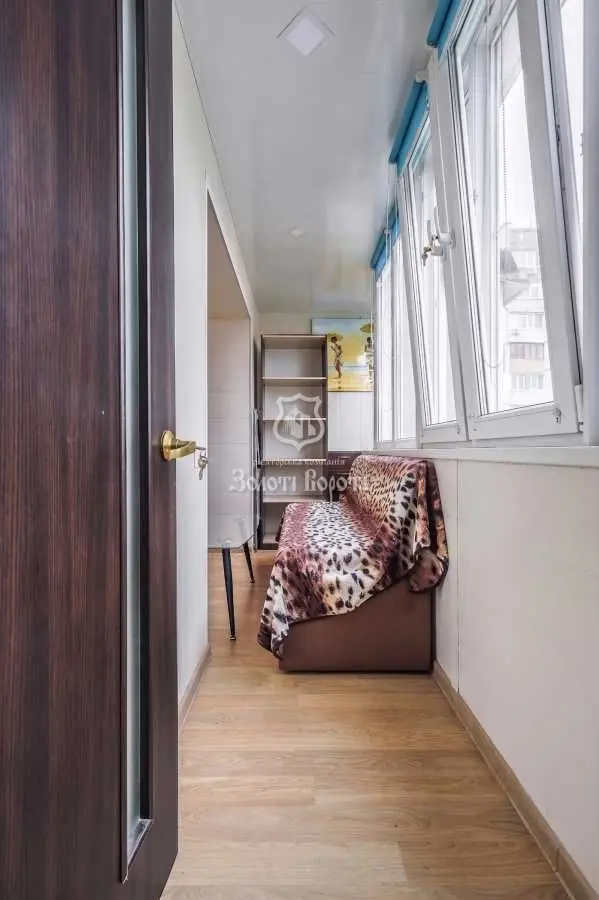 Фото Продаю 1 кімнатну квартиру, 33 кв. м, Милославська вул. 17а Київ, ціна: 46000 USD, код 6306