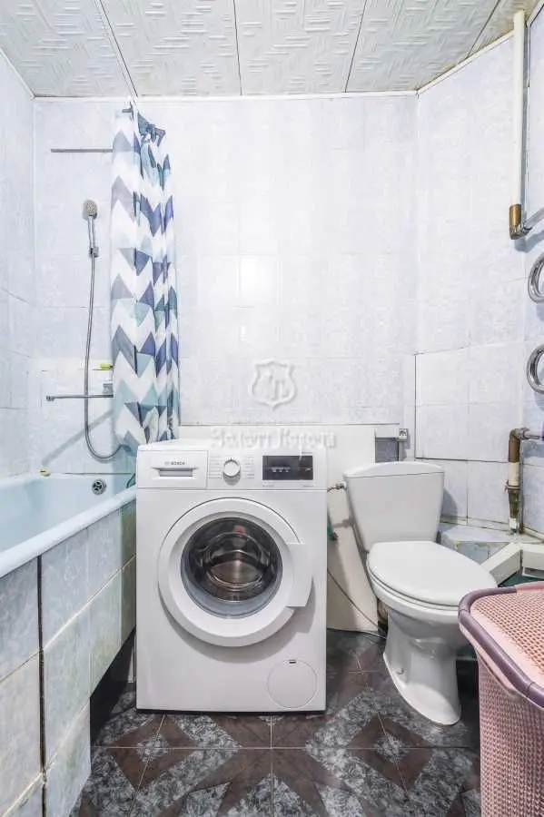 Фото Продаю 1 кімнатну квартиру, 33 кв. м, Милославська вул. 17а Київ, ціна: 46000 USD, код 6306