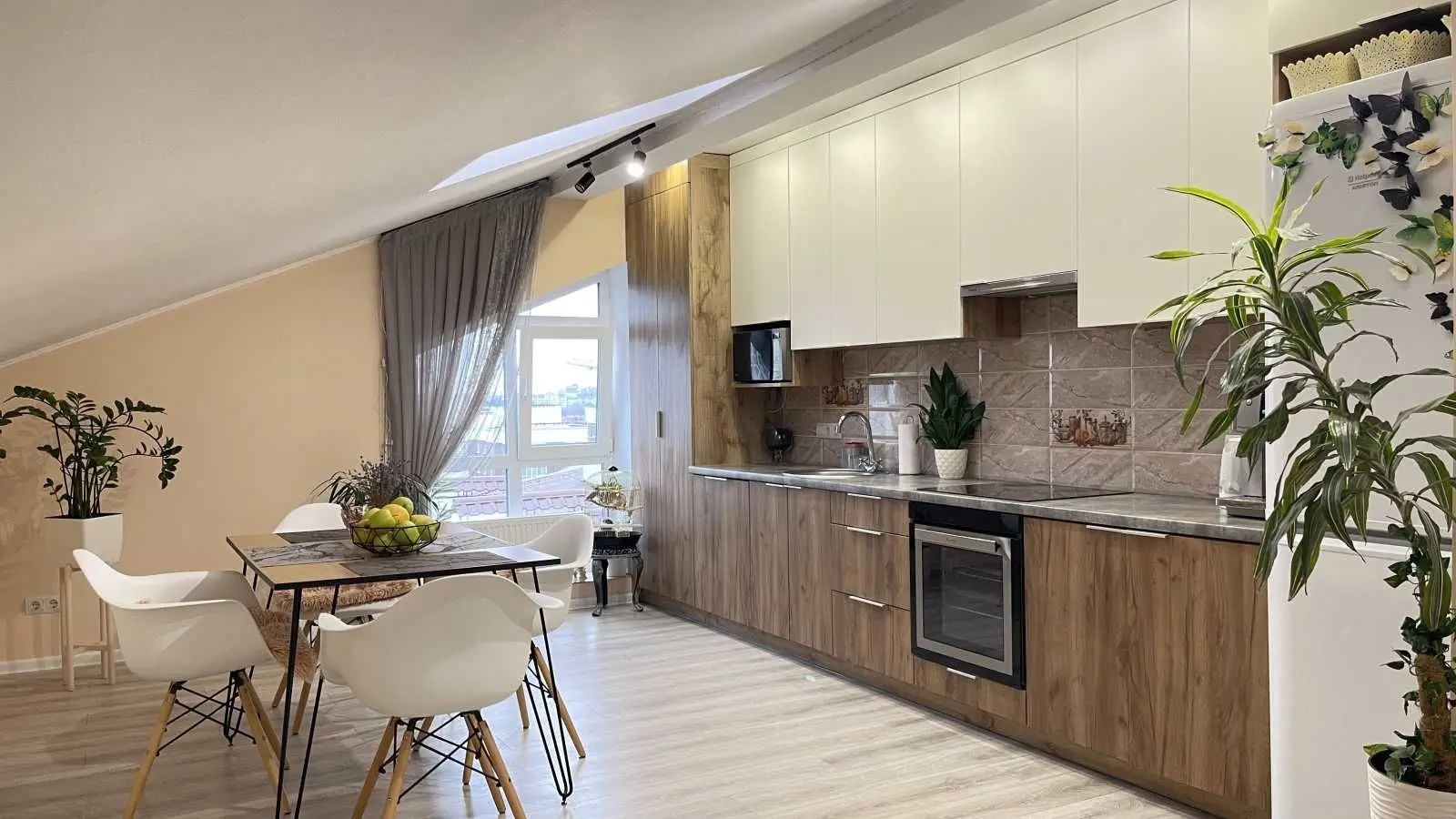 Фото Продаю 3 кімнатну квартиру, 118.6 кв. м, Січових стрільців вул.  Хмельницький, ціна: 100000 USD, код 6308