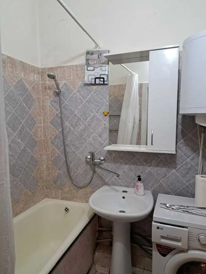 Фото Rent a 1-room apartment, Saksahanskoho Street 109/20 Kyiv for long-term rent, price: 17000 UAH, code 6309