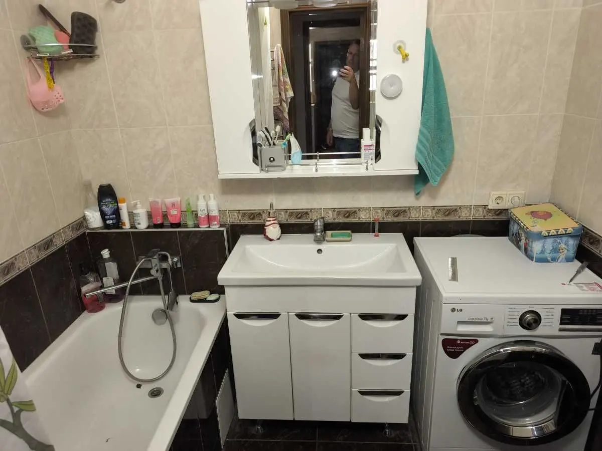 Фото Продаю 3 кімнатну квартиру, 98.2 кв. м, Здолбунівська вул. 13 Київ, ціна: 145000 USD, код 6312