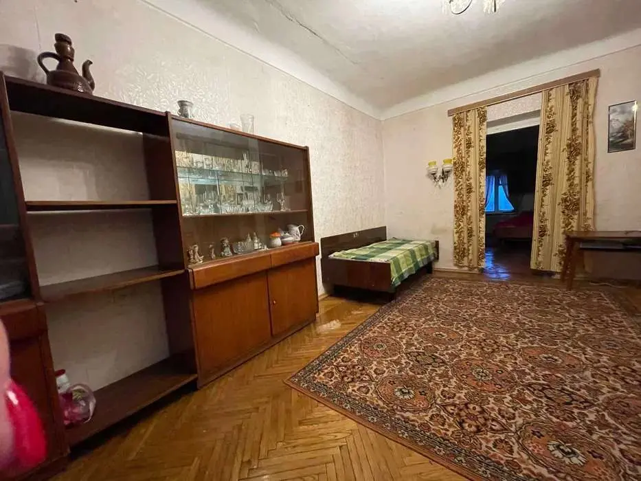 Фото Продаю 2 кімнатну квартиру, 46 кв. м, Будівельників вул. 40 Київ, ціна: 45000 $, код 6315