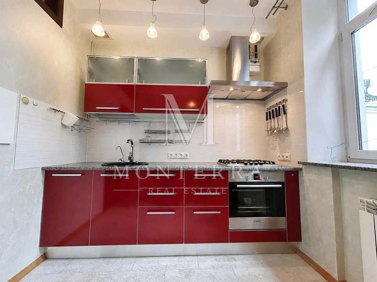 Фото Продаю 3-комнатную квартиру, 74.3 кв. м, Арсенальная ул. 15 Киев, цена: 180000 USD, код 6316