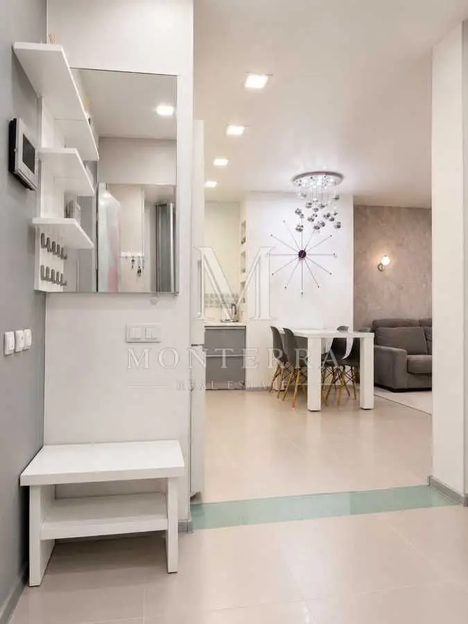 Фото Продаю 2-комнатную квартиру, 95.5 кв. м, Вышгородская ул. 45 Киев, цена: 217000 USD, код 6317