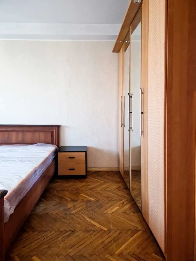 Фото Rent a 2-room apartment, Velyka Vasylkivska Street  Kyiv for long-term rent, price: 23000 UAH, code 6318