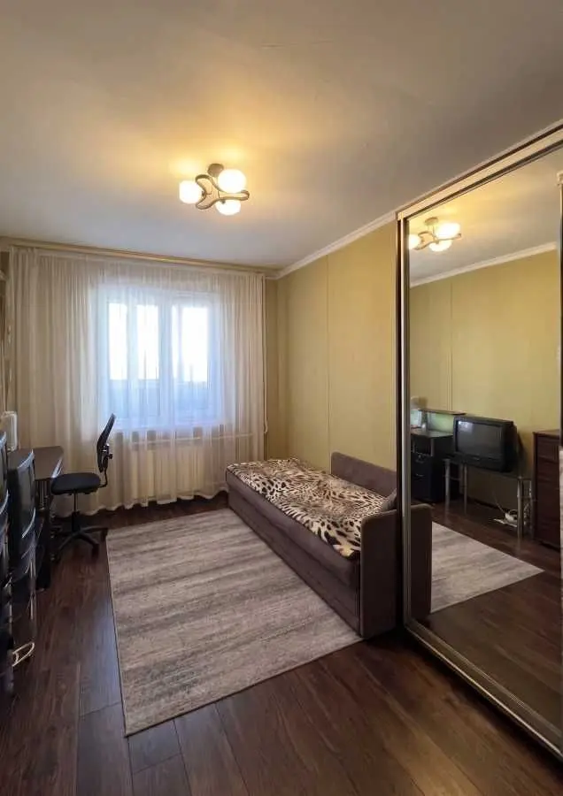 Фото Продаю 2 кімнатну квартиру, 50.8 кв. м, Петра Григоренка просп. 27 Київ, ціна: 85500 USD, код 6319