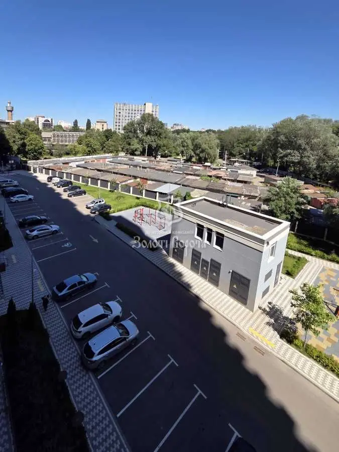 Фото Продаю 1 кімнатну квартиру, 50 кв. м, Академіка Глушкова просп.  Київ, ціна: 78000 USD, код 6325