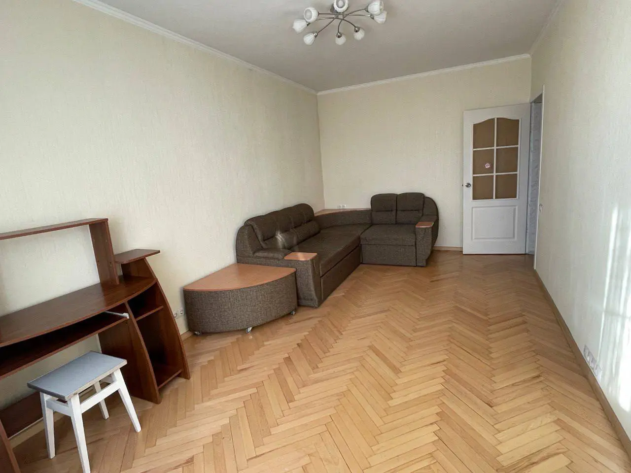 Фото Зняти 3 кімнатну квартиру, Ревуцького вул. 10/2 Київ в довгострокову оренду, ціна: 19000 UAH, код 6328