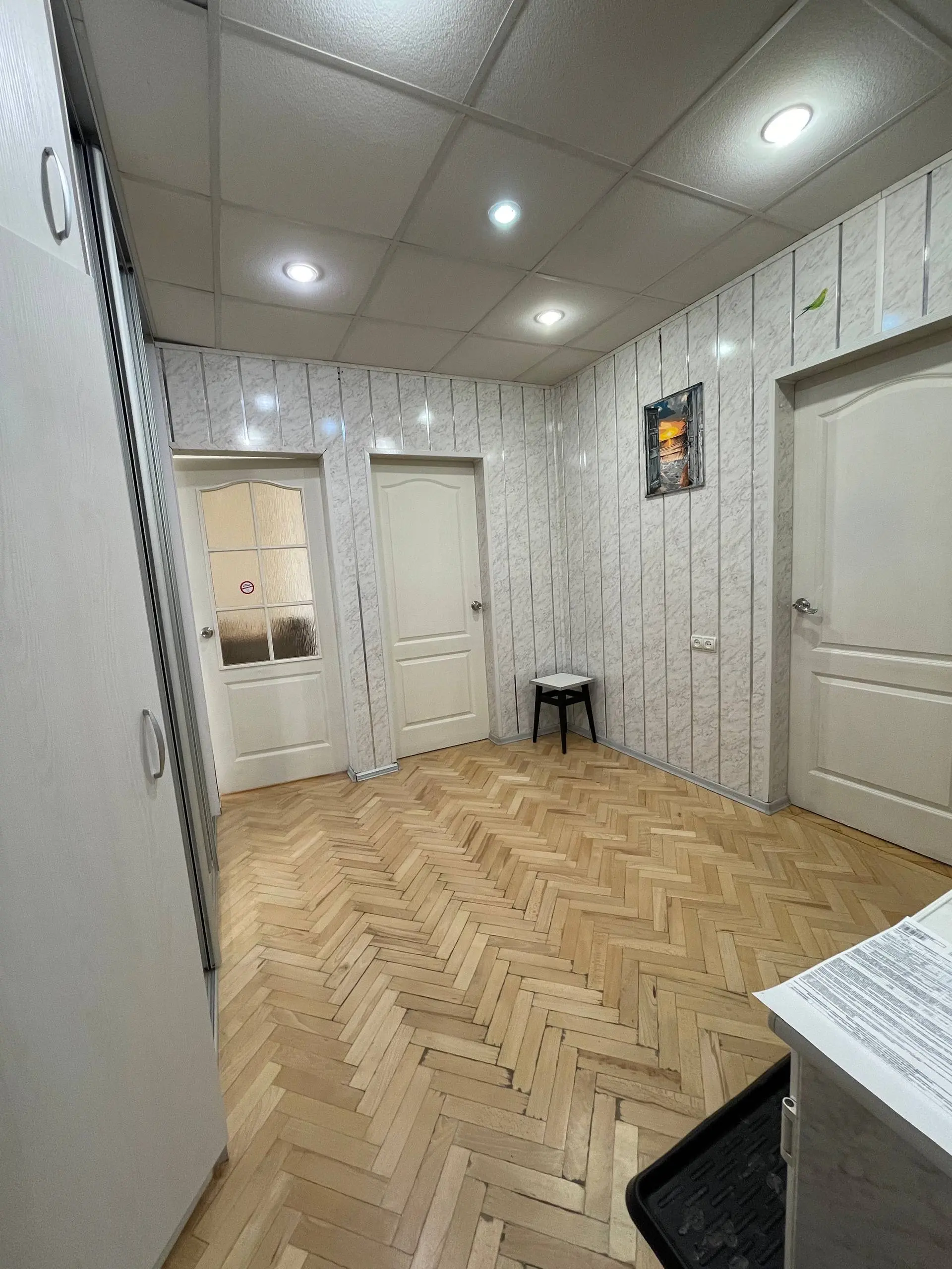 Фото Зняти 3 кімнатну квартиру, Ревуцького вул. 10/2 Київ в довгострокову оренду, ціна: 19000 UAH, код 6328