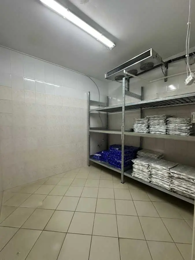 Фото Продаю склад, 320 кв. м, Прирічна вул.  Київ, ціна: 800 USD, код 6330