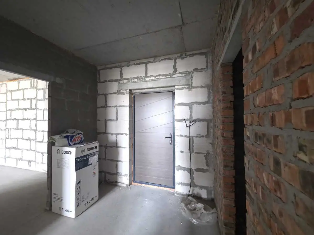 Фото Продаю 2-комнатную квартиру, 64 кв. м, Университетская ул. (Карла Маркса)  Ирпень, цена: 63500 USD, код 6333
