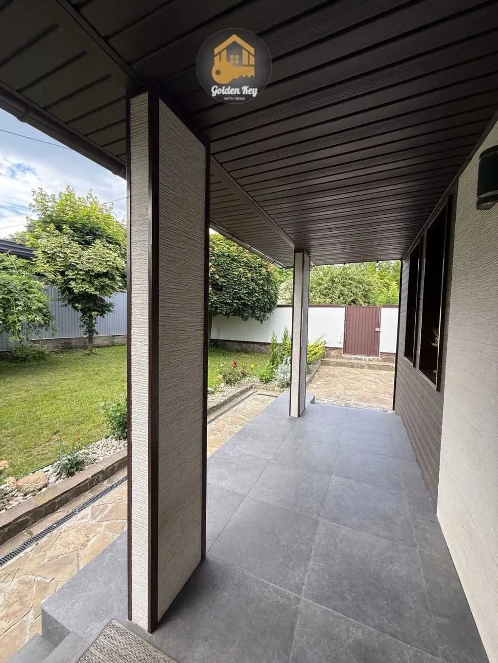 Фото Продаю дом, 250 кв. м, Іванковичі, цена: 385000 USD, код 6338