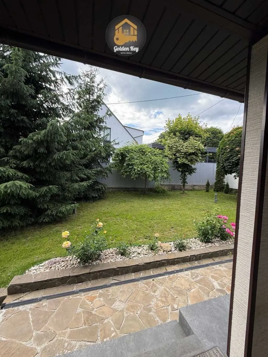 Фото Продаю дом, 250 кв. м, Іванковичі, цена: 385000 USD, код 6338