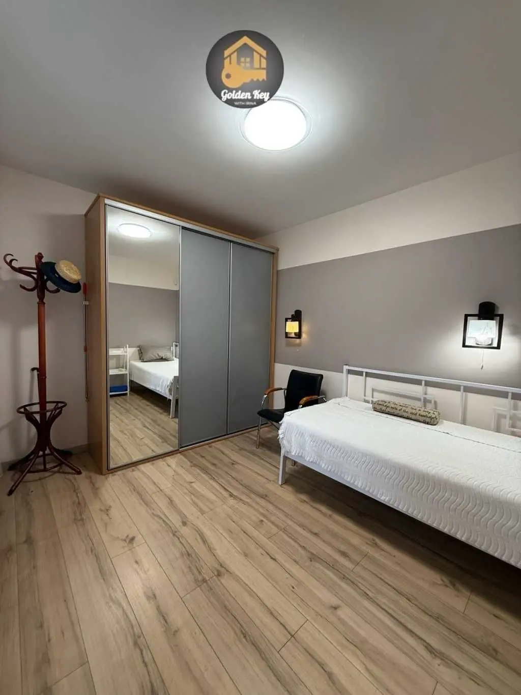 Фото Продаю дом, 250 кв. м, Іванковичі, цена: 385000 USD, код 6338