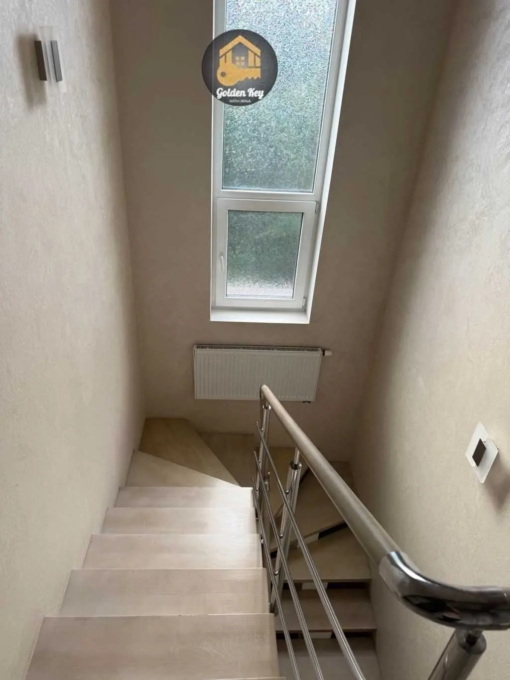 Фото Продаю дом, 250 кв. м, Іванковичі, цена: 385000 USD, код 6338