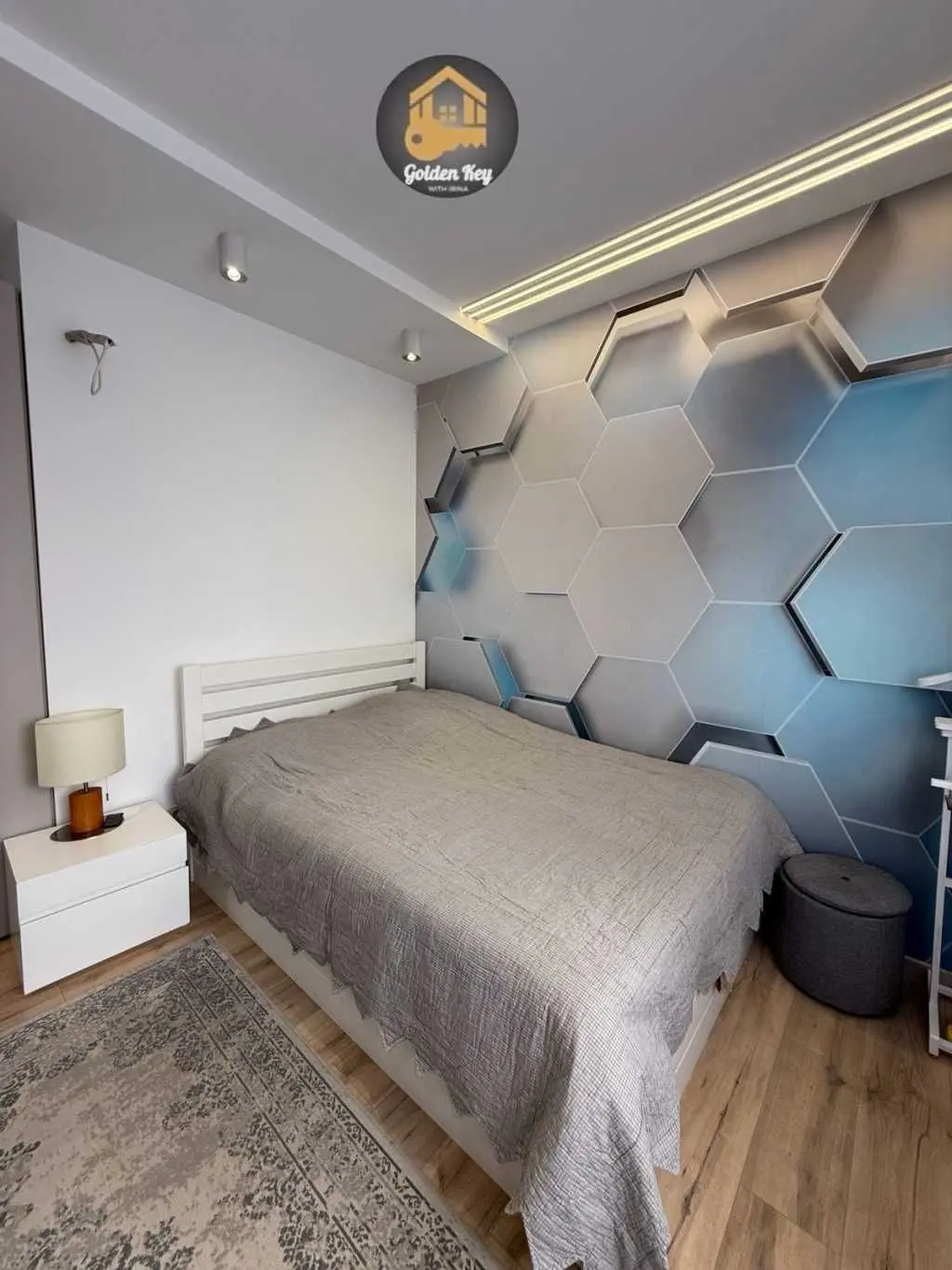 Фото Продаю дом, 250 кв. м, Іванковичі, цена: 385000 USD, код 6338