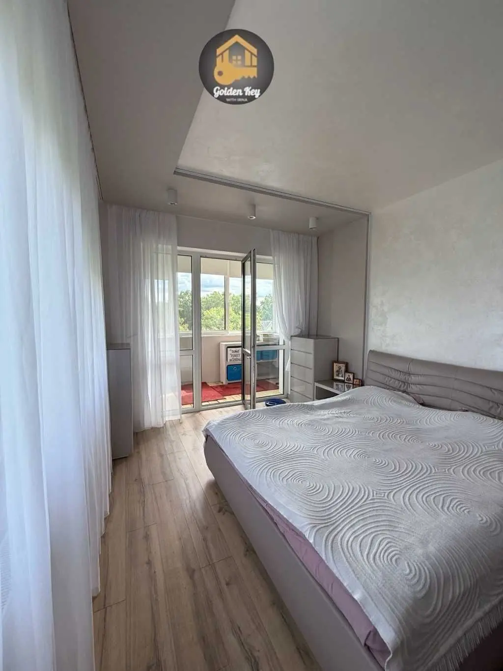 Фото Продаю дом, 250 кв. м, Іванковичі, цена: 385000 USD, код 6338