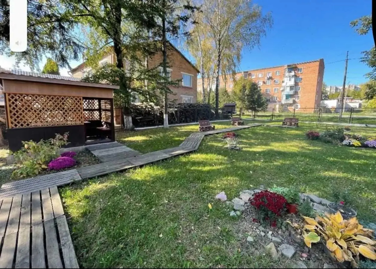 Фото Продаю офіс, 1400 кв. м, Григоровичів-Барських вул. 6 Бар, ціна: 350000 USD, код 6343