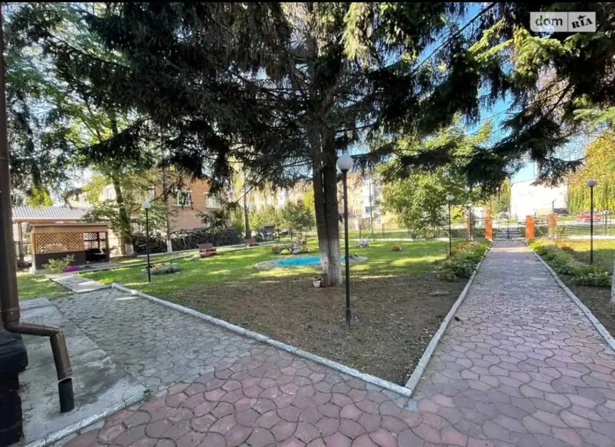 Фото Продаю офіс, 1400 кв. м, Григоровичів-Барських вул. 6 Бар, ціна: 350000 USD, код 6343