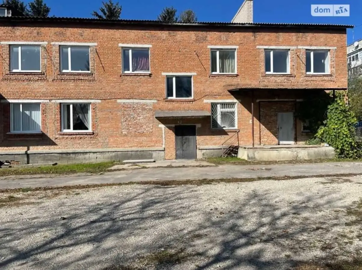 Фото Продаю офіс, 1400 кв. м, Григоровичів-Барських вул. 6 Бар, ціна: 350000 USD, код 6343