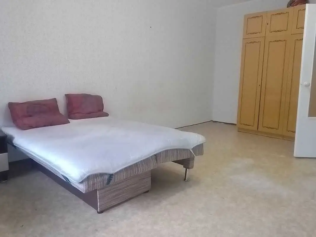 Фото Продаю 1-комнатную квартиру, 52 кв. м, Алматинская ул. (Алма-Атинская)  Киев, цена: 47000 USD, код 6344