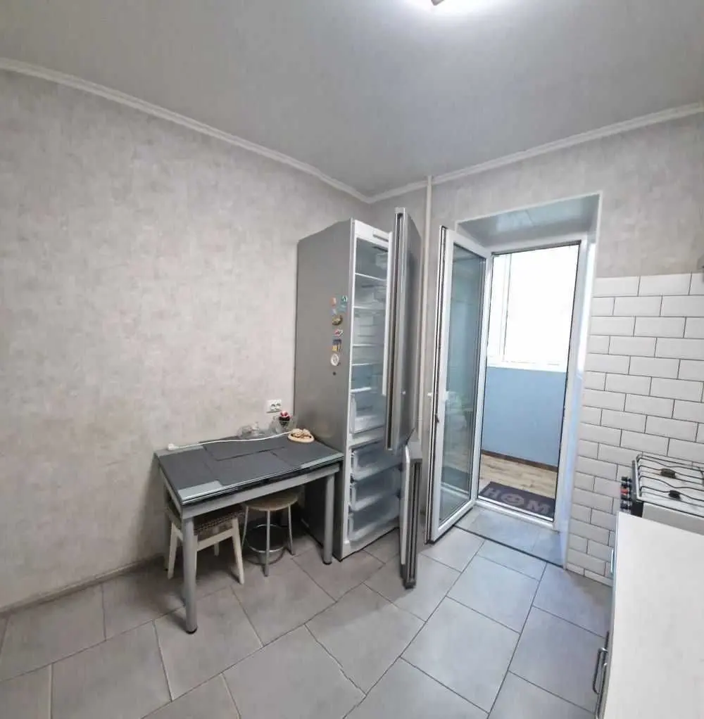 Фото Зняти 1 кімнатну квартиру, Архітектора Вербицького вул. 4 Київ в довгострокову оренду, ціна: 15000 UAH, код 6345