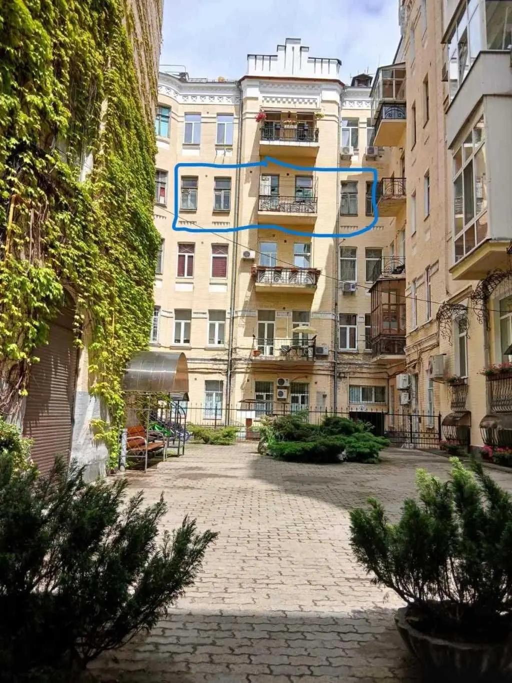 Фото Продаю 2 кімнатну квартиру, 71.6 кв. м, Пушкіна вул.  Київ, ціна: 240000 USD, код 6346