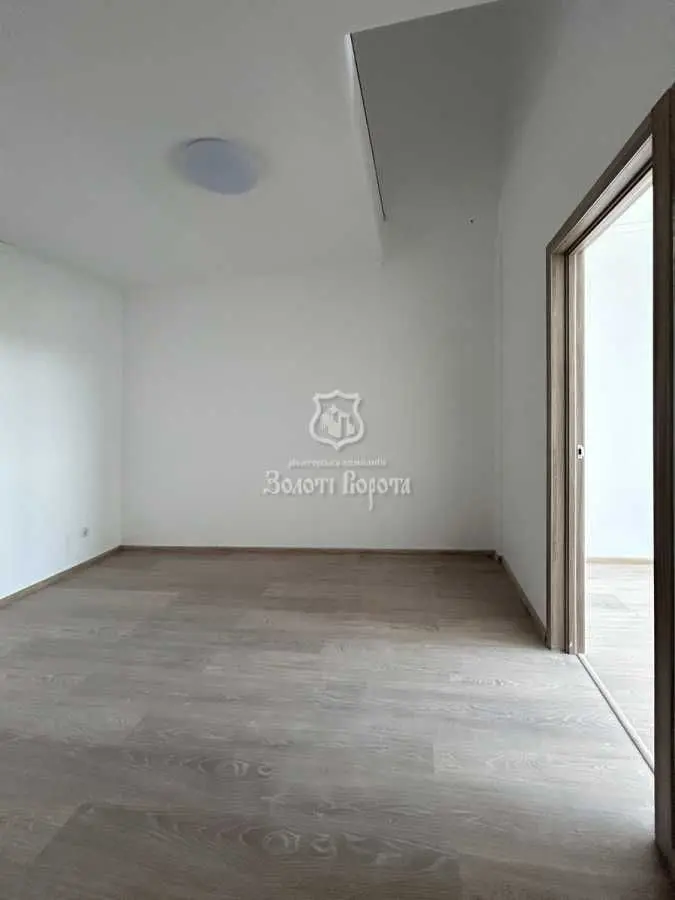 Фото Продаю 5-комнатную квартиру, 109.6 кв. м, Мила, цена: 87000 USD, код 6350