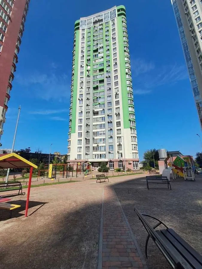 Фото Selling a 3-room apartment, 74.9 sq.m., Kakhovska Street 62 Kyiv, price: 115000 USD, code 6356
