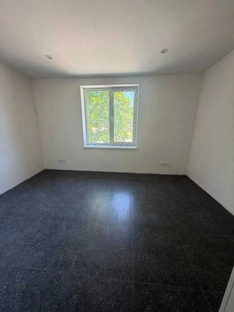 Фото Продаю офис, 246.5 кв. м, Академика Заболотного ул.  Киев, цена: 330000 USD, код 6359