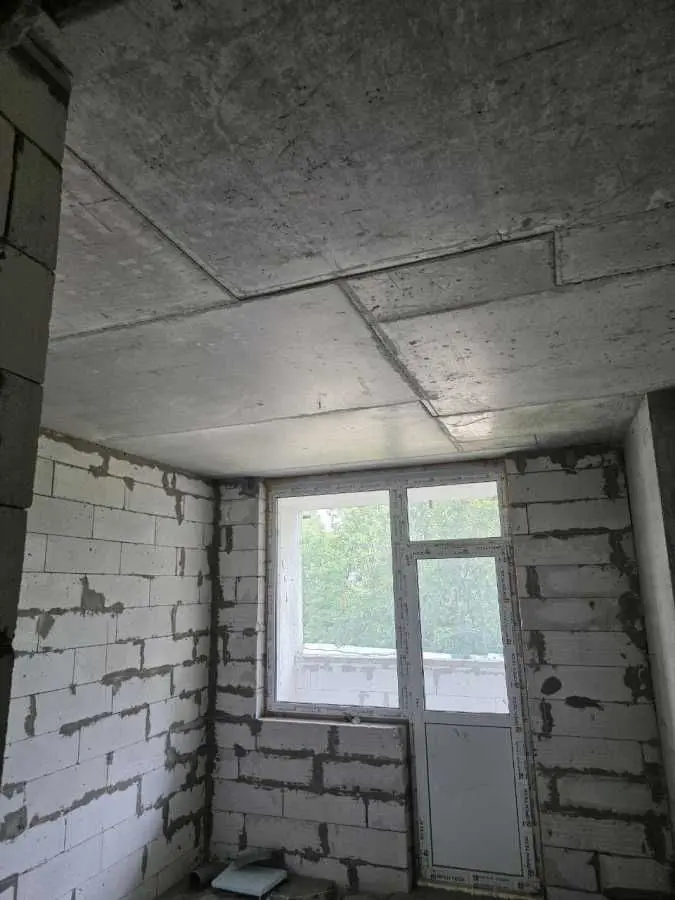 Фото Продаю 1 кімнатну квартиру, 42.12 кв. м, Новоукраїнська вул. 6 Київ, ціна: 31000 USD, код 6362