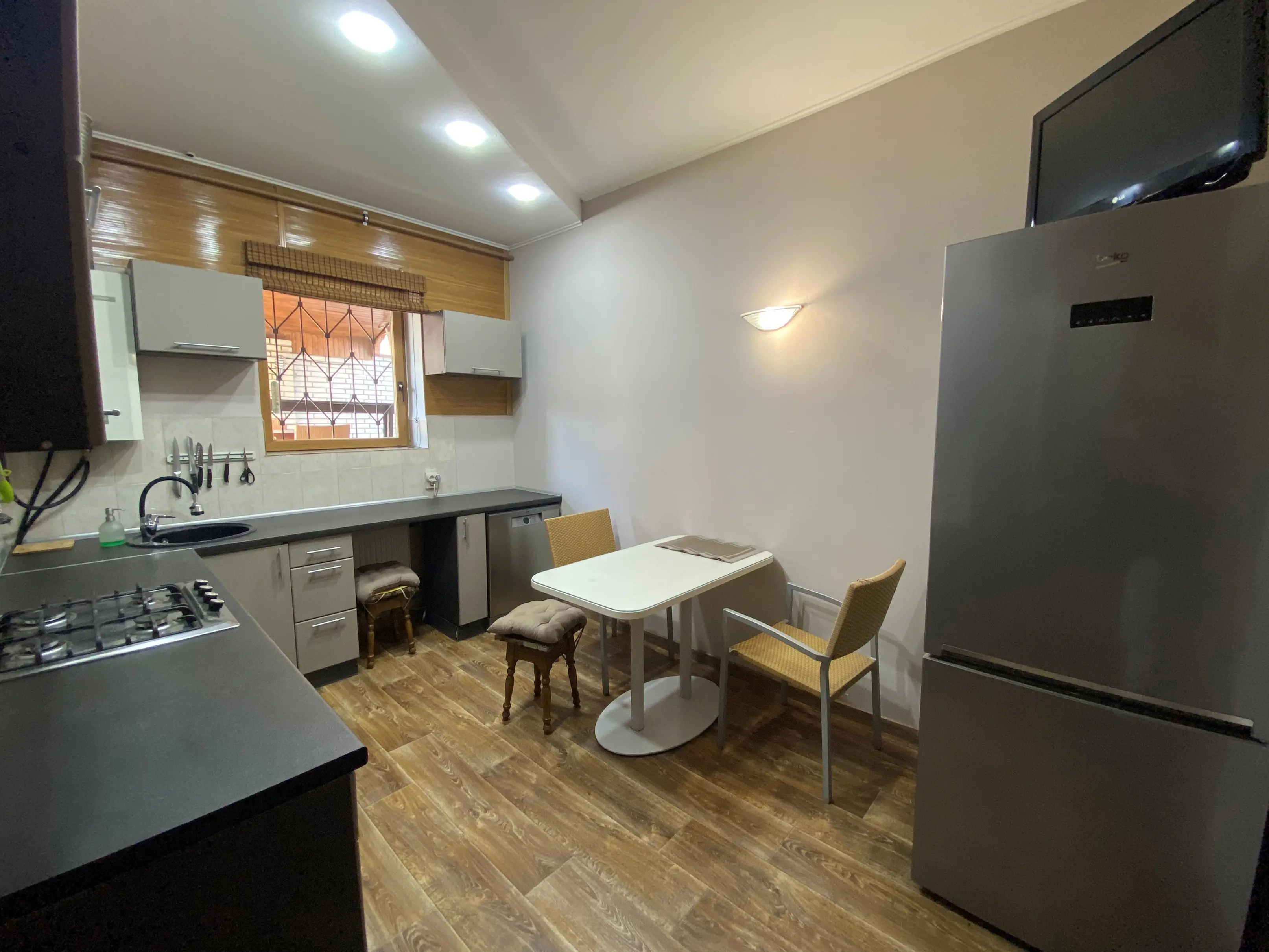 Фото Снять дом, Елены Телиги ул.  Киев в долгосрочную аренду, цена: 1500 $, код 6364