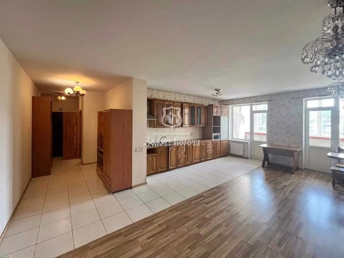Фото Продаю 2 кімнатну квартиру, 76.1 кв. м, Академічна вул. (Лермонтова)  Обухів, ціна: 59000 USD, код 6367