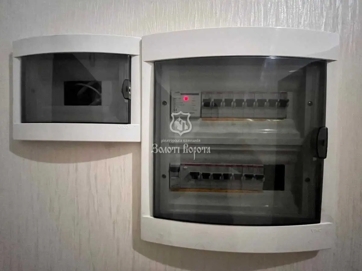 Фото Продаю 2 кімнатну квартиру, 76.1 кв. м, Академічна вул. (Лермонтова)  Обухів, ціна: 59000 USD, код 6367