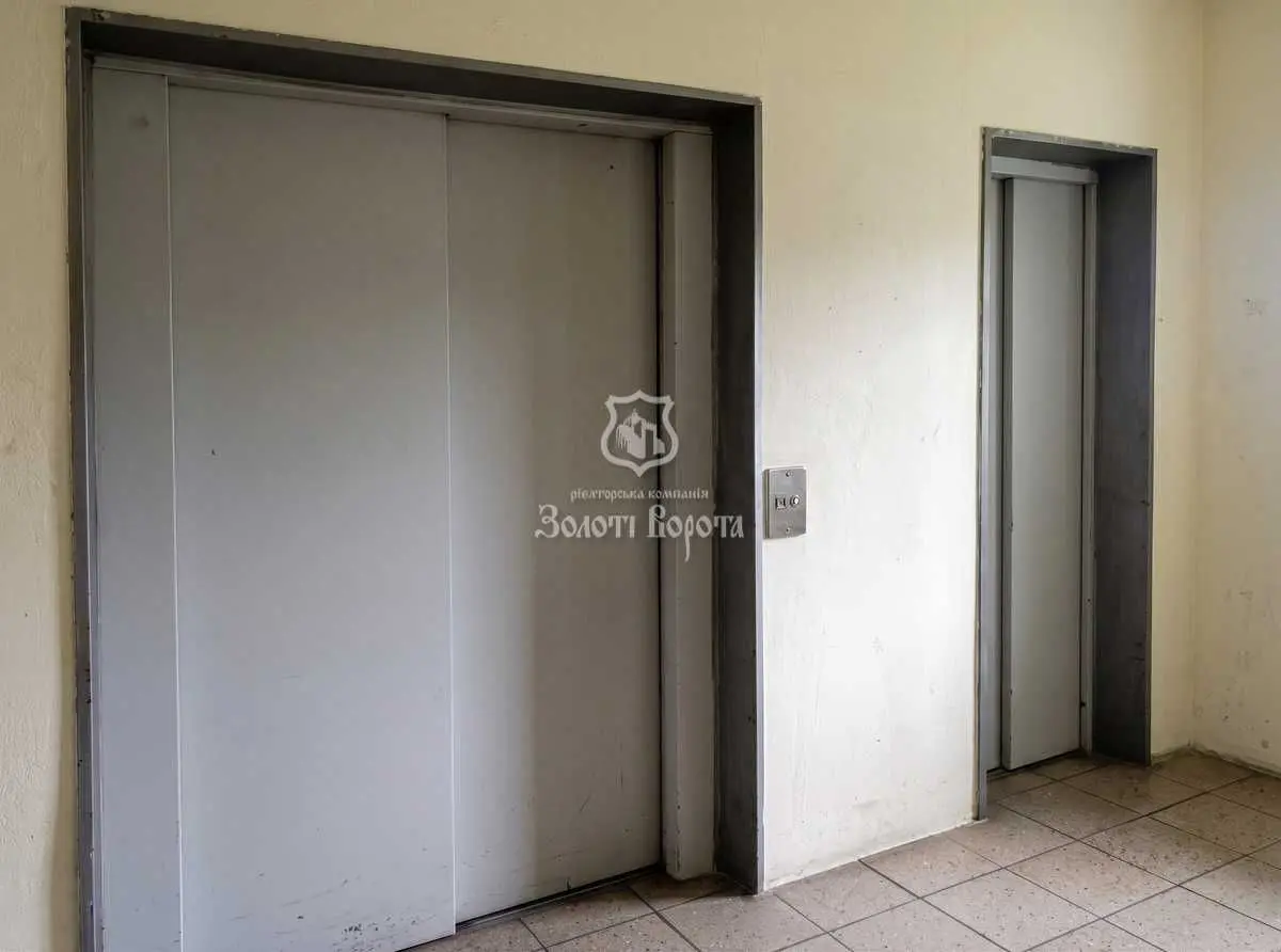 Фото Продаю 2 кімнатну квартиру, 76.1 кв. м, Академічна вул. (Лермонтова)  Обухів, ціна: 59000 USD, код 6367