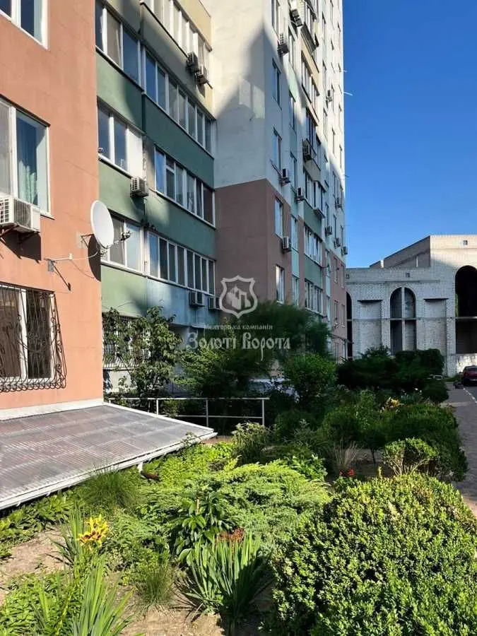 Фото Продаю 2 кімнатну квартиру, 76.1 кв. м, Академічна вул. (Лермонтова)  Обухів, ціна: 59000 USD, код 6367