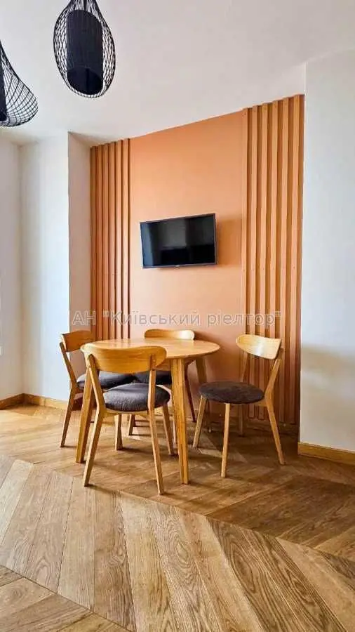 Фото Продаю 3 кімнатну квартиру, 106.9 кв. м, Голосіївський просп. (40-річчя Жовтня)  Київ, ціна: 260000 USD, код 6370