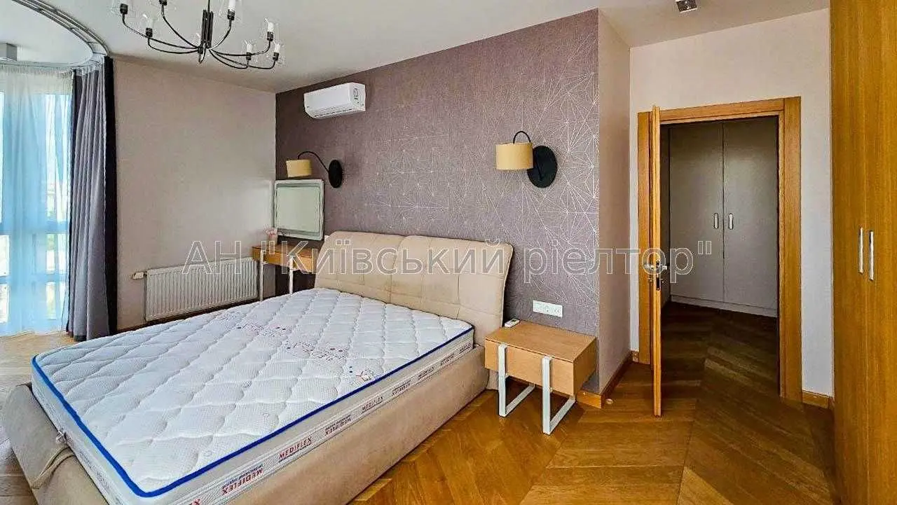 Фото Продаю 3 кімнатну квартиру, 106.9 кв. м, Голосіївський просп. (40-річчя Жовтня)  Київ, ціна: 260000 USD, код 6370