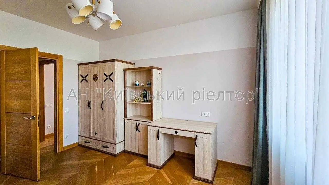 Фото Продаю 3 кімнатну квартиру, 106.9 кв. м, Голосіївський просп. (40-річчя Жовтня)  Київ, ціна: 260000 USD, код 6370