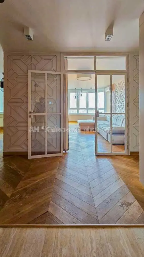 Фото Продаю 3 кімнатну квартиру, 106.9 кв. м, Голосіївський просп. (40-річчя Жовтня)  Київ, ціна: 260000 USD, код 6370