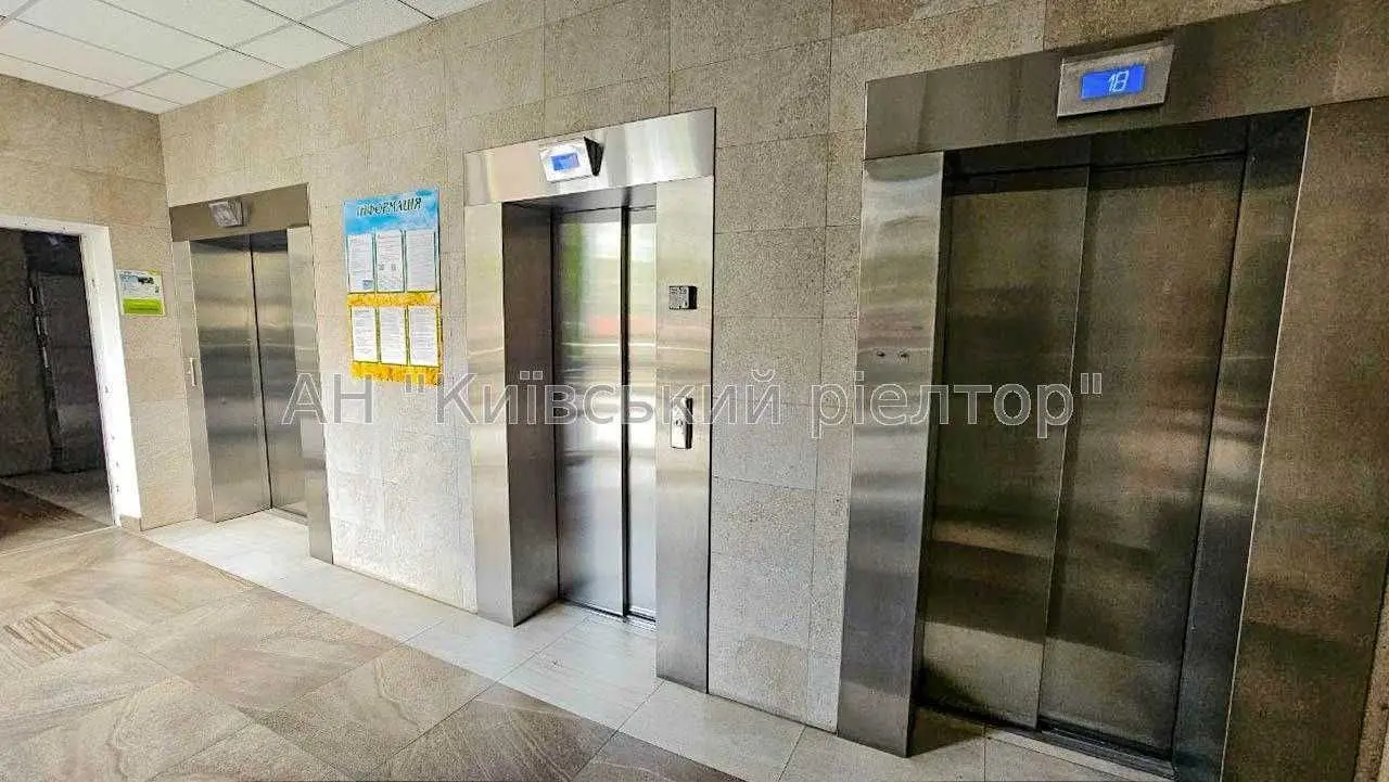 Фото Продаю 3 кімнатну квартиру, 106.9 кв. м, Голосіївський просп. (40-річчя Жовтня)  Київ, ціна: 260000 USD, код 6370
