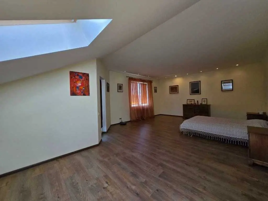 Фото Selling a house, 235.8 sq.m., Vasylkiv, price: 137000 USD, code 6378