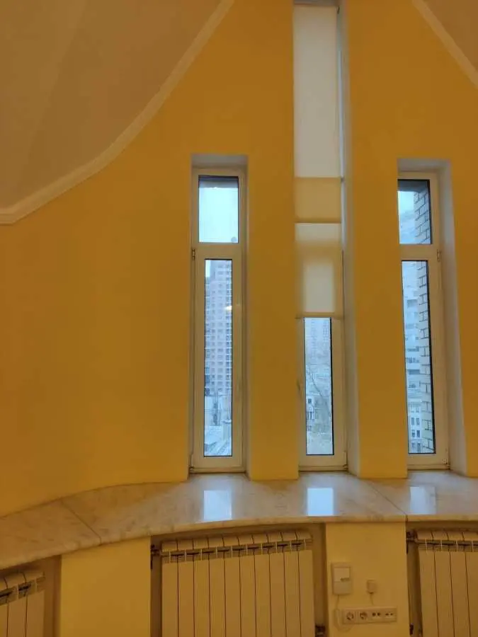 Фото Орендувати офіс, Олеся Гончара вул. 73 Київ в довгострокову оренду, ціна: 35700 UAH, код 6381