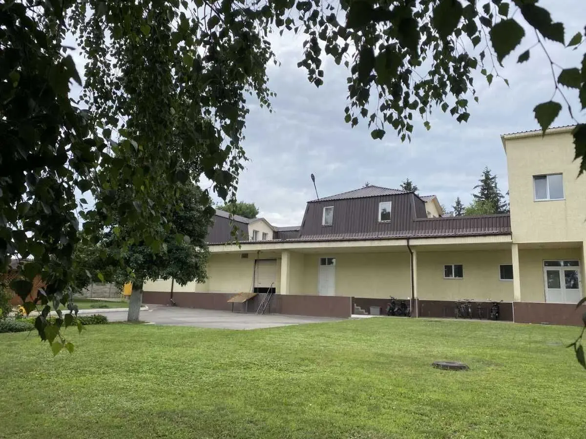 Фото Продаю склад, 1835 кв. м, Василя Довгича вул.  Мотижин, ціна: 720000 USD, код 6382