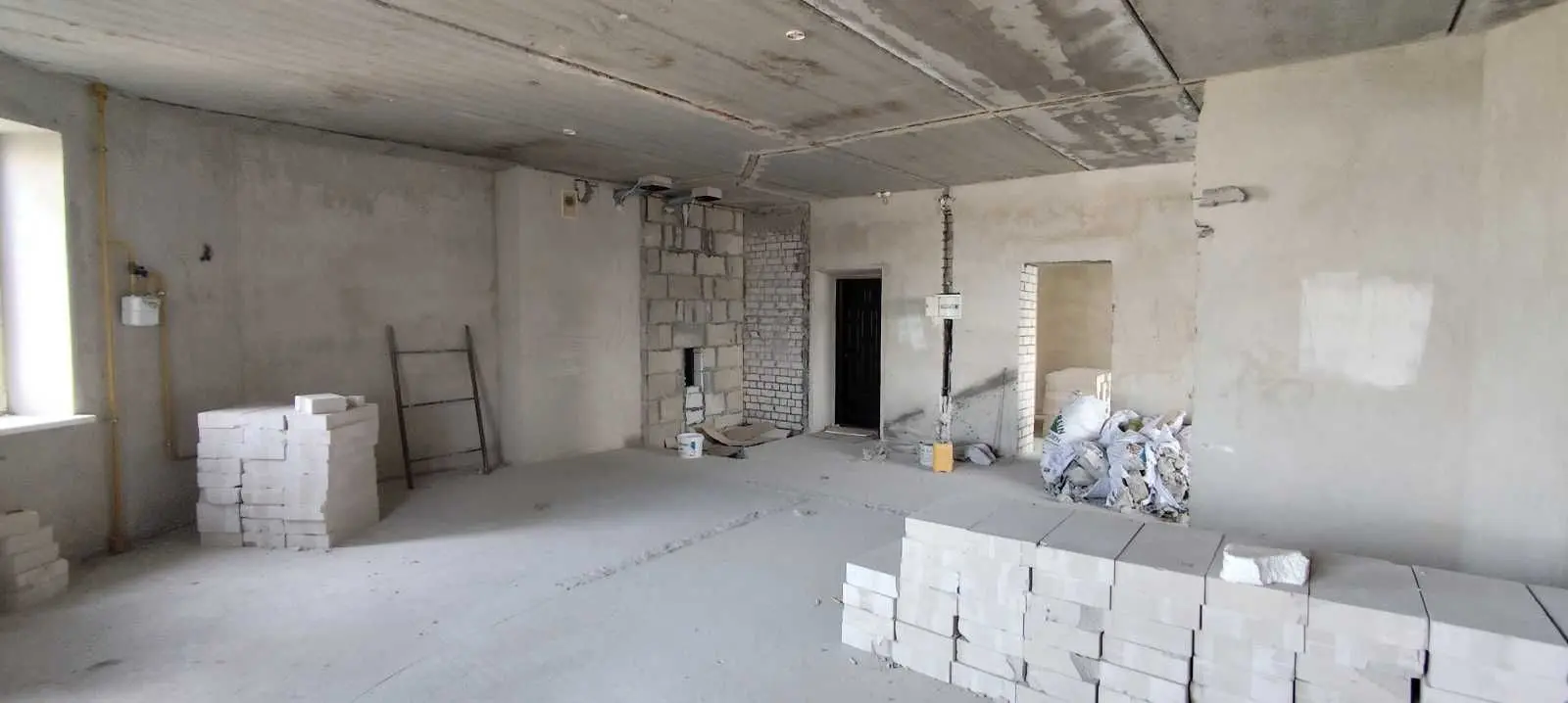 Фото Selling a 3-room apartment, 128 sq.m., Nahirna Street 15 Kyiv, price: 159000 USD, code 6385