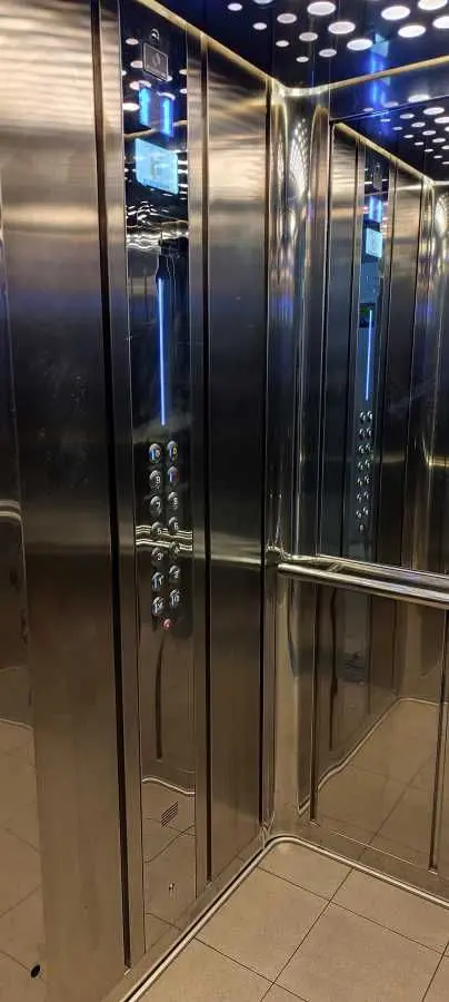 Фото Selling a 3-room apartment, 128 sq.m., Nahirna Street 15 Kyiv, price: 159000 USD, code 6385