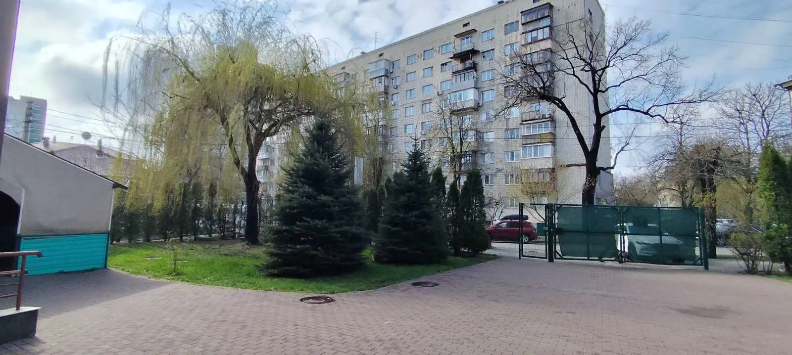 Фото Selling a 3-room apartment, 128 sq.m., Nahirna Street 15 Kyiv, price: 159000 USD, code 6385