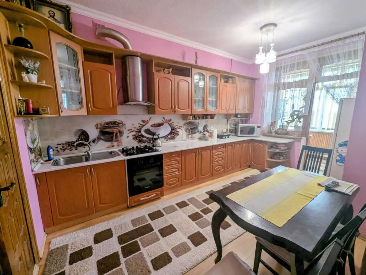 Фото Продаю 3-комнатную квартиру, 120 кв. м, Героев Чернобыля ул.  Белая Церковь, цена: 155000 USD, код 6387