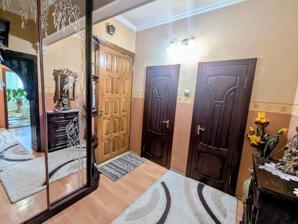 Фото Продаю 3-комнатную квартиру, 120 кв. м, Героев Чернобыля ул.  Белая Церковь, цена: 155000 USD, код 6387